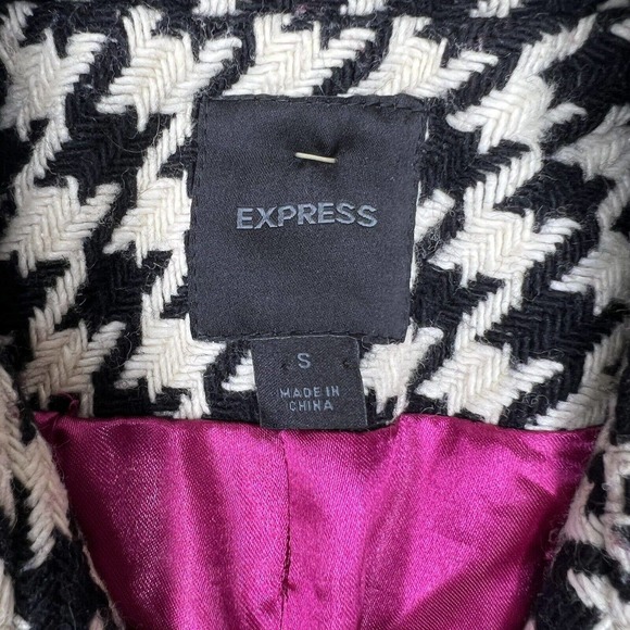 EUC Express Women's Black & White Houndstooth Plaid Wool Blend Lined Coat Size S - Picture 6 of 7